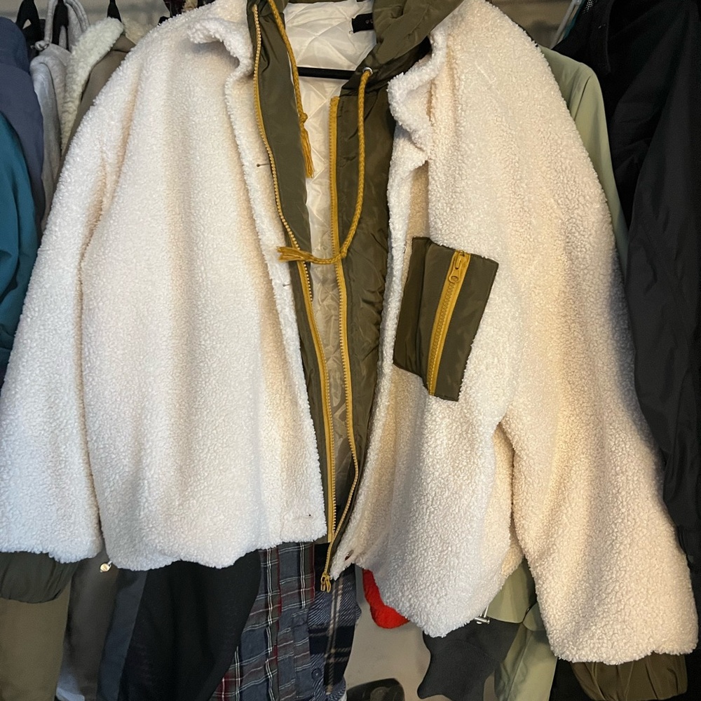 Jacket - Picture 2 of 3